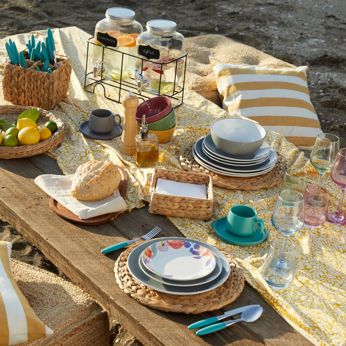 Juego De Loza Two Tones Cerámica 24 Piezas Color Play Mica